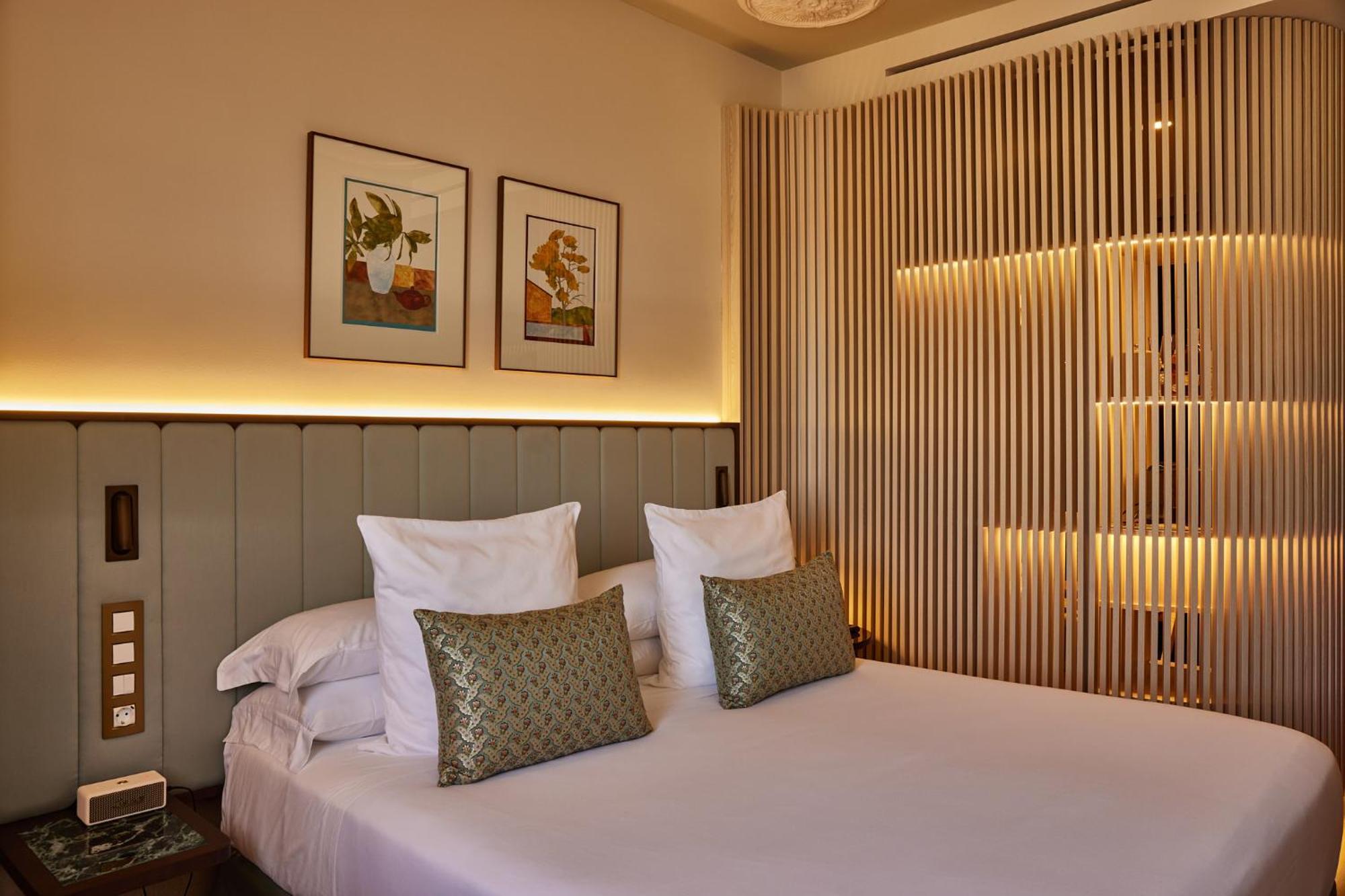 แกรนด์ โฮเต็ล เซ็นทรัล Hotel บาร์เซโลนา ภายนอก รูปภาพ A room at the hotel