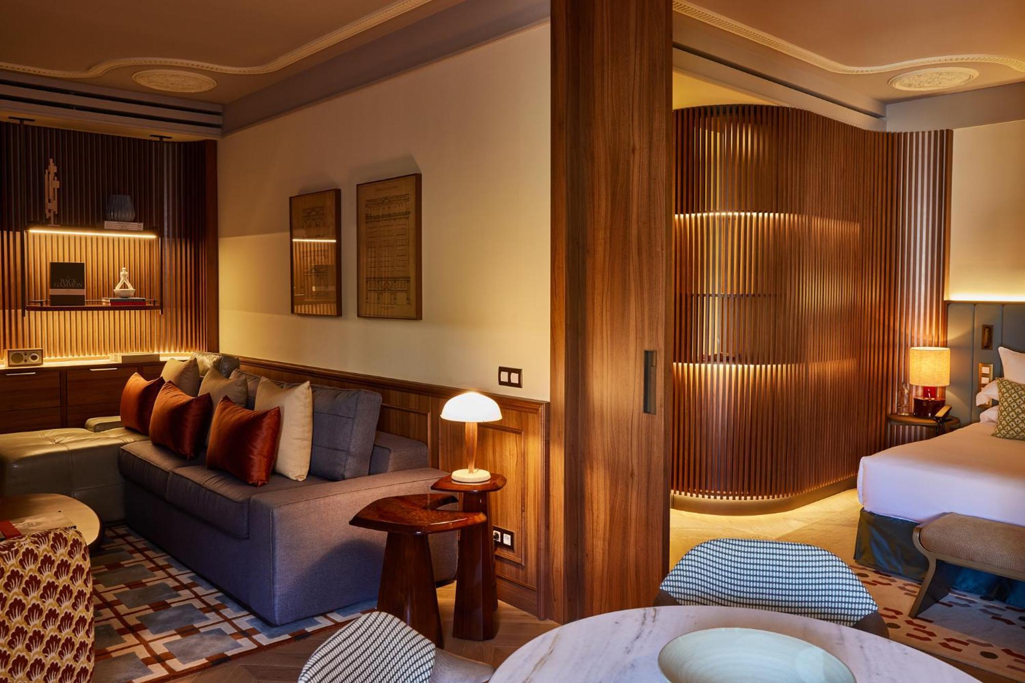 แกรนด์ โฮเต็ล เซ็นทรัล Hotel บาร์เซโลนา ภายนอก รูปภาพ A suite at the hotel
